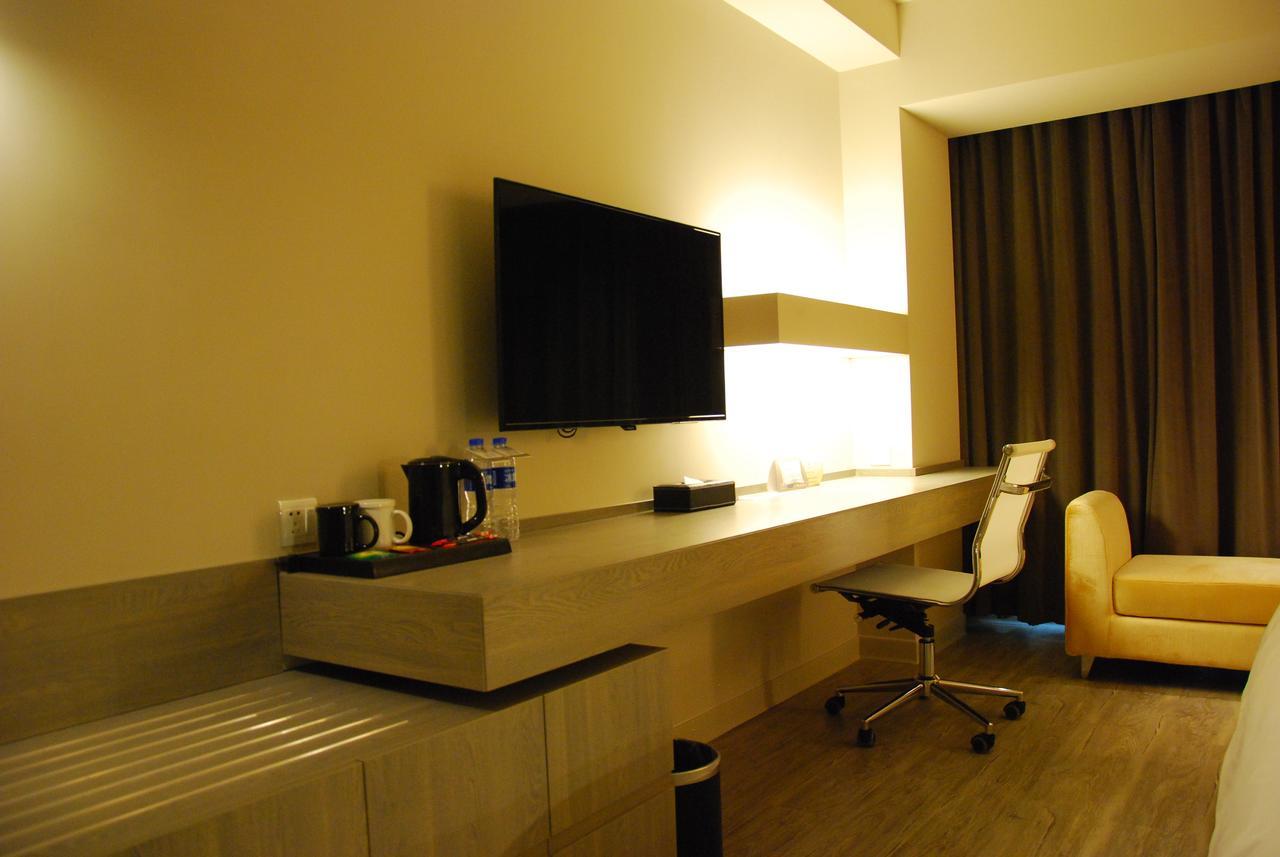 Hotel Metropolo Shenyang Sanhao Street Nanhu Park Exterior foto